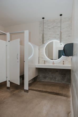 Daze Salon Suites (Private suites)