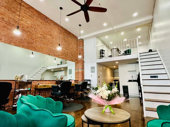 Chair Rental in Manhattan – Beautiful, Calm Salon Near Koreatown