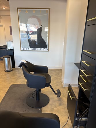 salon station for rent in Wauwatosa