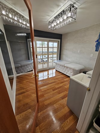 Private Suite with Shampoo Bowl & Balcony in Huntington Beach