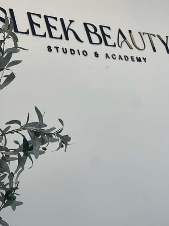 JACKSONVILLE PROFESSIONAL & MODERN LASH STATION RENTAL !