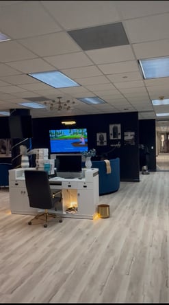 The Corner Studio: Luxury Salon Suites Houston | Daily, Weekly & Monthly