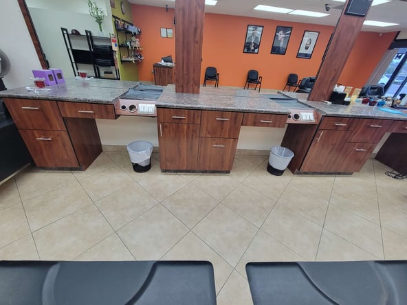 Salon booth rental