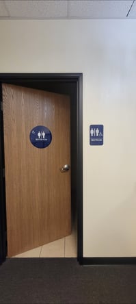 Beauty Room for rent Ontario CA