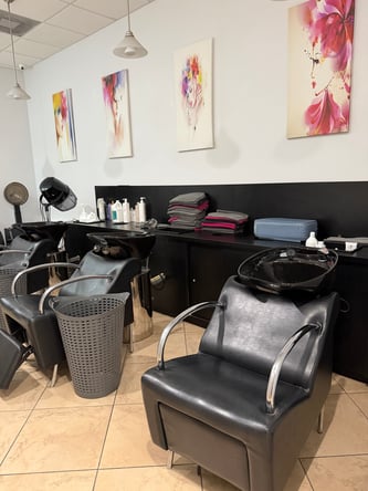 CHAIR RENTAL – $250/WEEK | First Week Free | PEMBROKE PINES, FL