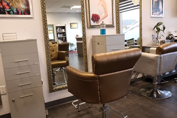 Hair Salon Station/Booth Rent