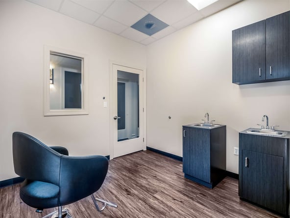Brand New Phenix Salon Suites- Raleigh NC