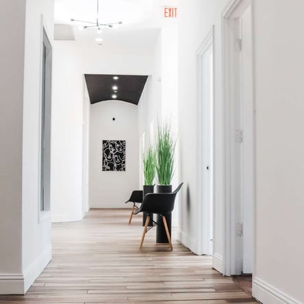 Freshly Renovated Suites Close to Southlake Town Center