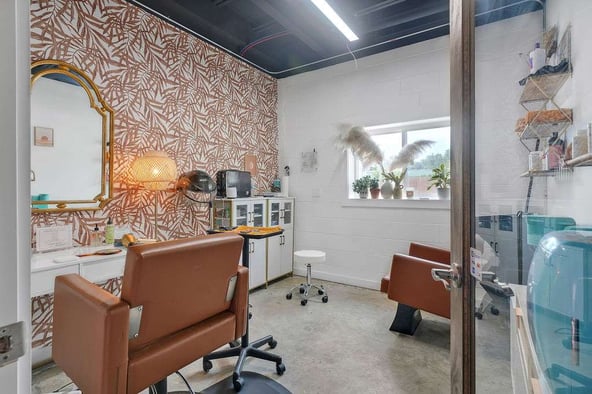 Discover Your Salon Suite in Style!