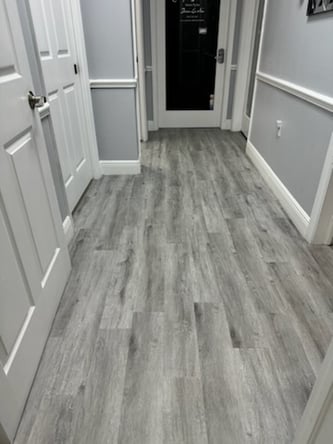 Perfect location, Wesley Chapel Salon Suite Available