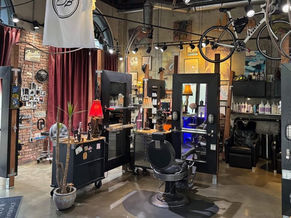 Salon Suite Booth Rental Available