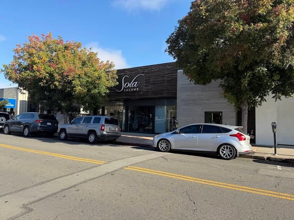 Sola Salon Studios in Burlingame, CA – Salon Suite for Rent