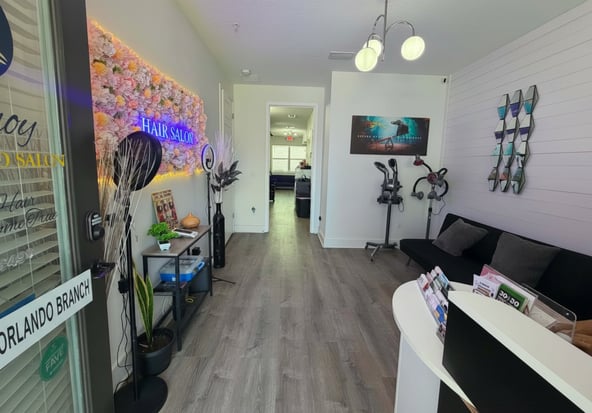 Professional Beauty Hair Salon Chair – Prime Location, Flexible & Affordable