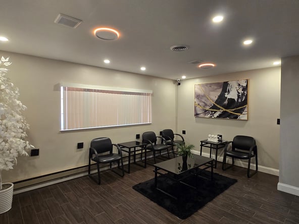 Private Salon Suites in Northwest Detroit – Starting at $150/week