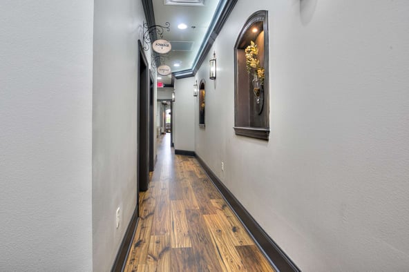 Salon James: Luxurious Massage and Facial Rooms for Rent in Baton Rouge!