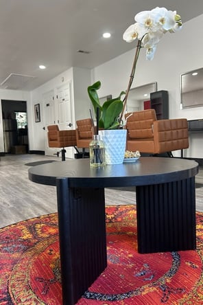 REBEL BEAUTY CO: Chair Rentals & Private Suite in Raleigh