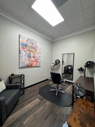 Chair rental at established salon in Five Points