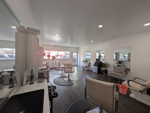 Newly Remodeled Storefront in Lyn-Lake Uptown Minneapolis for Beauty Pros