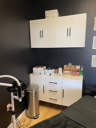 Beautiful Spa Room for Rent (Part-time) – Perfect for Estheticians