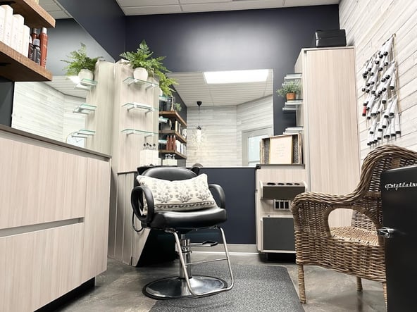 Sola Salon Studios in Chesapeake, VA – Salon Suite for Rent