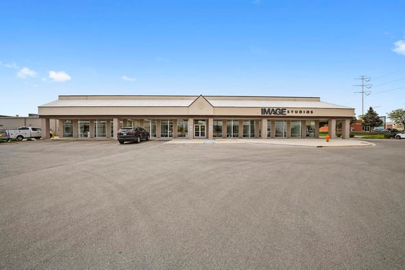 IMAGE Studios 360 in Naperville, IL – Salon Suite for Rent