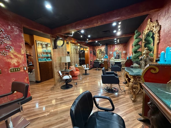 Luxury Booth Rental in Lady Lake: Grow Your Clientele at The Velvet Collective