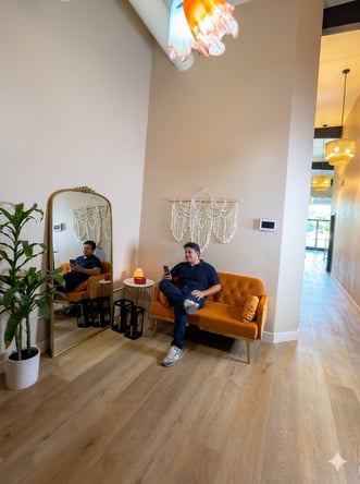 Clean, Beautiful Studio – Suite for rent – The ambiance and vibe your customers will love