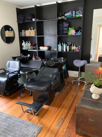 Private Salon Room in St. Petersburg Bungalow Salon