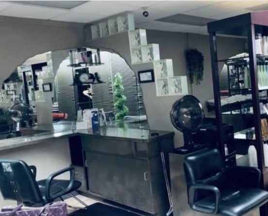 PRIVATE ROOM or SEMI PRIVATE HAIRSTATIONS Hairstylist, aestheticians, Lash technician, massage tech