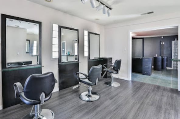 You’re Invited: Schedule Your Private Salon Tour & Interview (Next 30 Days)