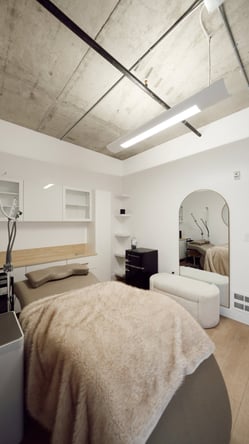 Splittable Downtown Seattle Salon Studio: Fully Renovated for 2 Providers, Parking Included