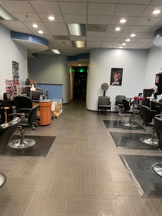 PRIVATE ROOM and/or STATION in busy Milpitas location