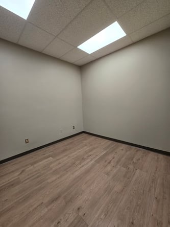 New Salon Chair and Suite Rental in the Greendale Village