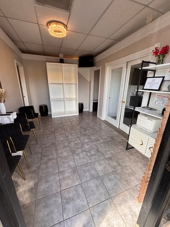 Salon Suite 10 mins from Downtown Houston