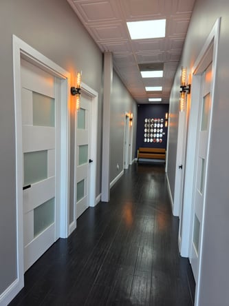 Salon Suite Rental – Your Own Salon. Your Own Vybe.