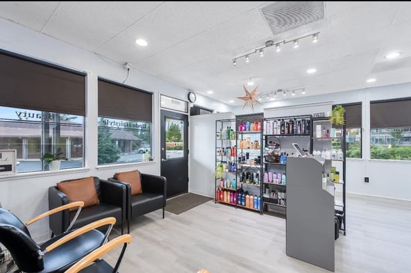 “✨ Chair for Rent at hairstudio60 in Bellevue