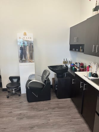 MY SALON Suite in Coral Springs, FL – Salon Suite for Rent