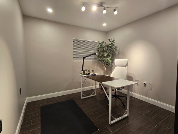 Private Salon Suites in Northwest Detroit – Starting at $150/week