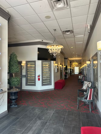 SALON BOUTIQUE