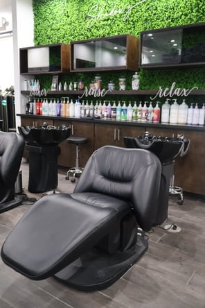 Hair Stylist Chair for Rent
