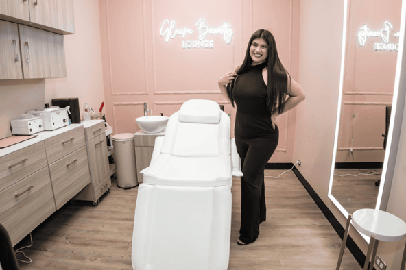 Sola Salon Studios in Omaha, NE – Salon Suite for Rent