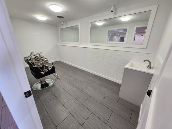 ✨ Serene Salon Suites ✨ 📍 784 Central Ave, Highland Park, IL