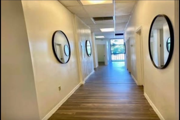 Private Salon Suites in Casselberry, FL: All Utilities Included & 24/7 Access
