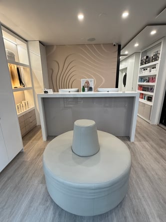 PRIVATE MAIN-FLOOR OFFICE STUDIO FOR LEASE – YORKVILLE