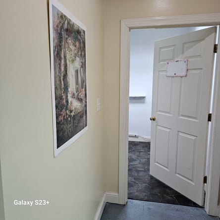 Salon Suite Rental