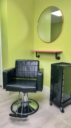 Beautiful Salon Inside a Salon for Rent and Other Spaces for Rent