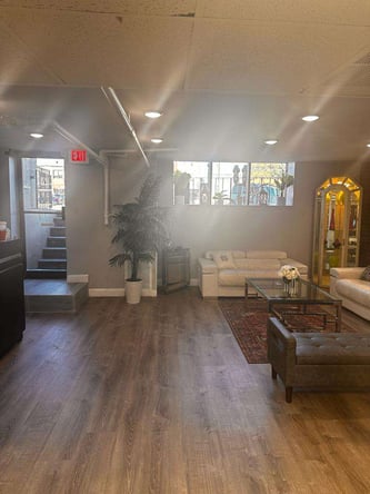 Professional Chair and Bed Rental for Wellness & Beauty Services in Allston, MA