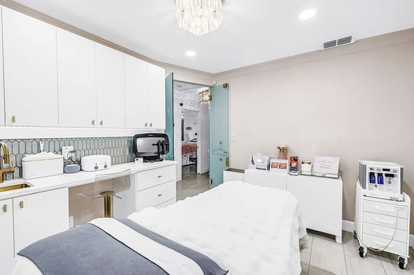 Luxury Suites for Rent!