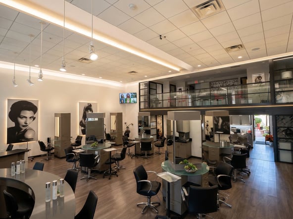 Scottsdale’s Prime Salon: 2 Weeks FREE on Chair Rentals in a High-Visibility Location