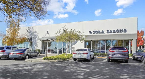 Sola Salon Studios in Roseville, CA – Salon Suite for Rent